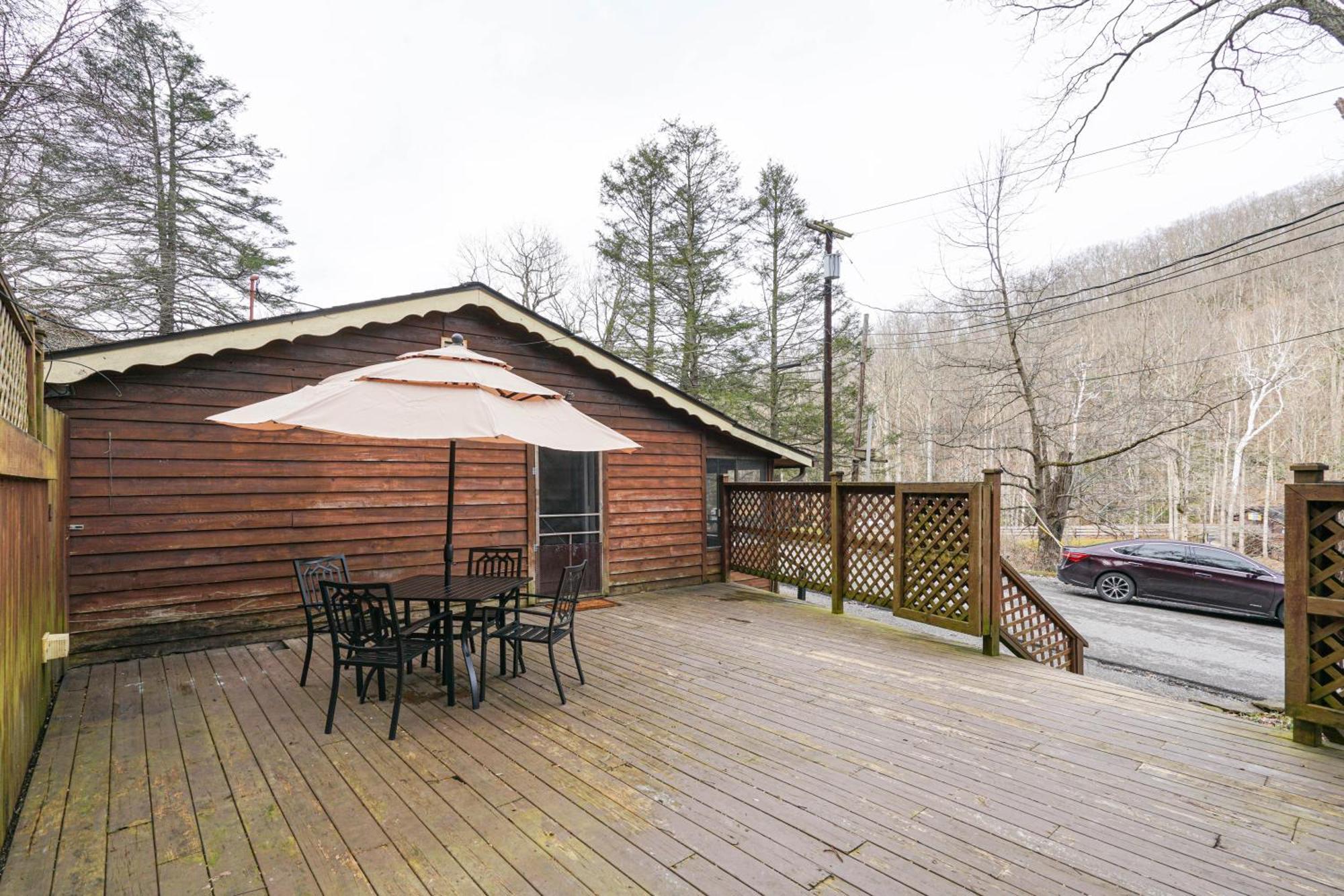 River Front Resort Elkins Dış mekan fotoğraf